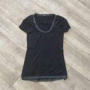 Lululemon t shirt